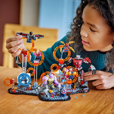Jouets & Jeux LEGO Super Heroes 76323 - LEGO ǀ Marvel Combat Final d’Avengers : Endgame - Jeu de Construction avec Figurine de Thanos, Robot Ant-Man LEGO