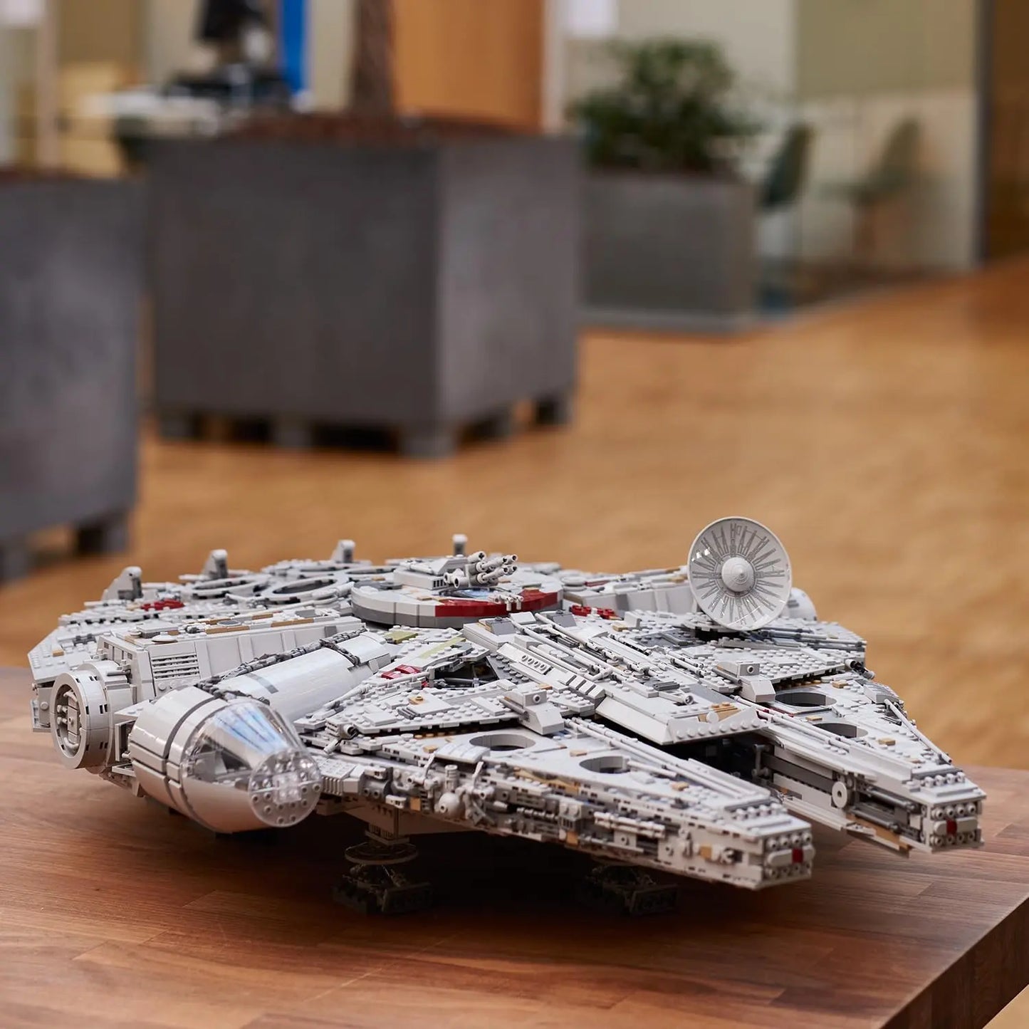 lego LEGO 75192 Star Wars Millennium Falcon lego