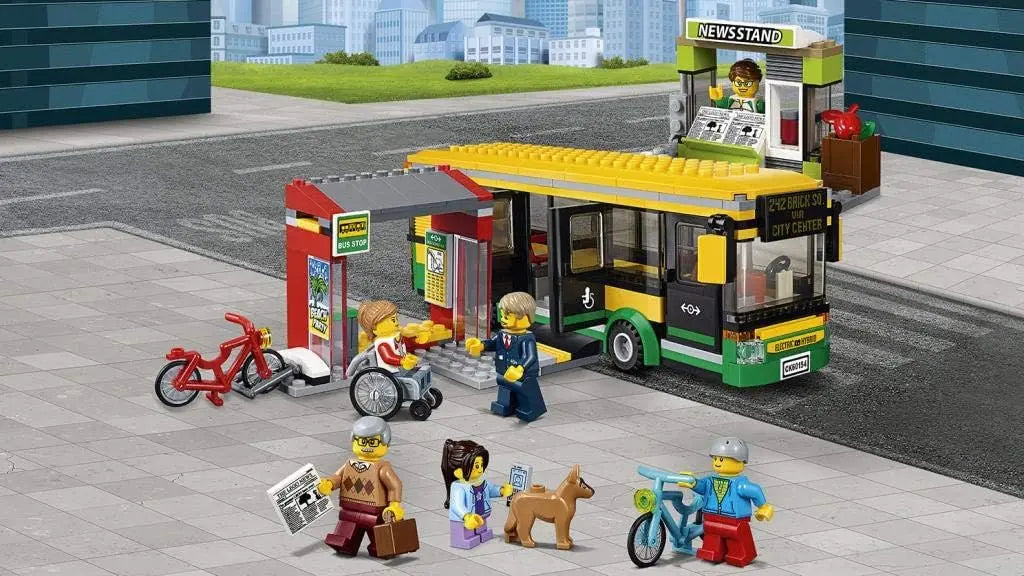 jouet pour enfant LEGO La gare lego