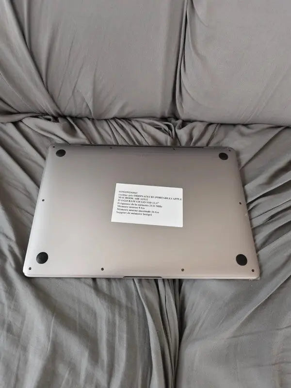 Ordinateurs portables APPLE MacBook Air TECIN HOLDING